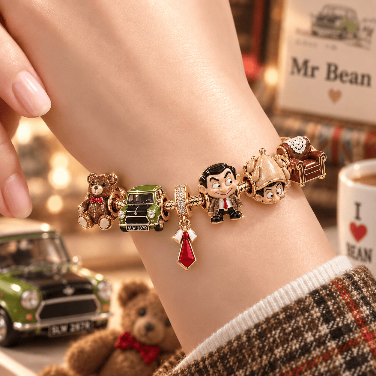 MRB Gold Charm Bracelet Set VTH